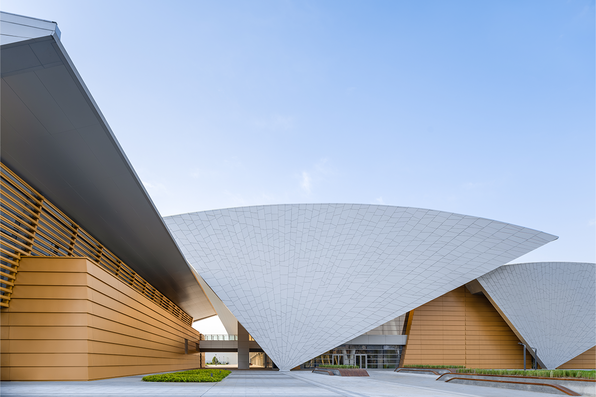 4.Yellow River Delta Trading Service Center