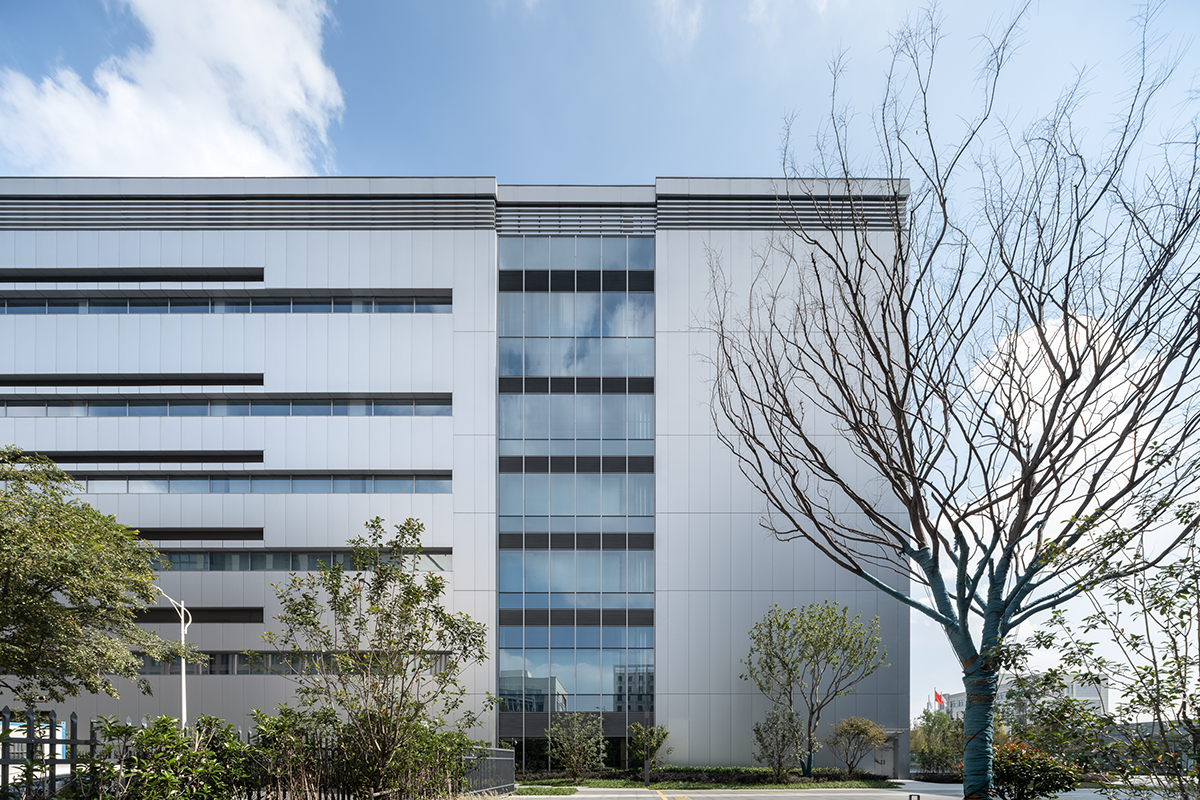 2.Junshi Biosciences