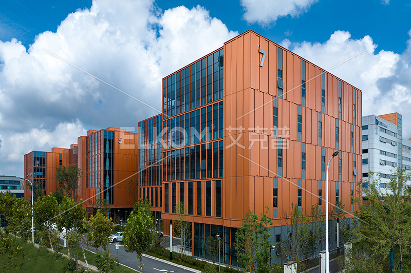 Glostar Honeycomb Metal Curtain Wall System – Panel Detail